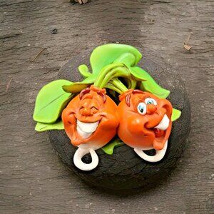 Gigglin Groceries Radishes Anthropomorphic Figurine-Jack Graham Second Nature